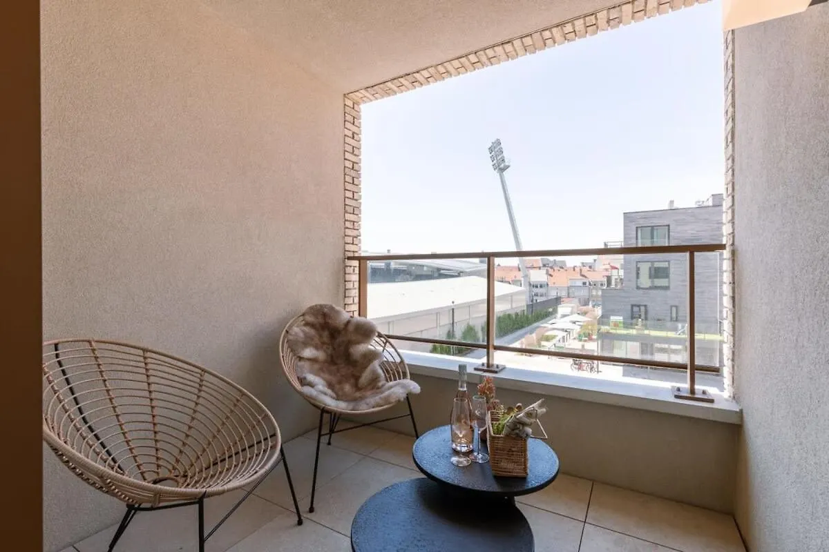 Vitalizée - sunny&stylish apartment with terrace&nearby the beach in Oostende Ostende